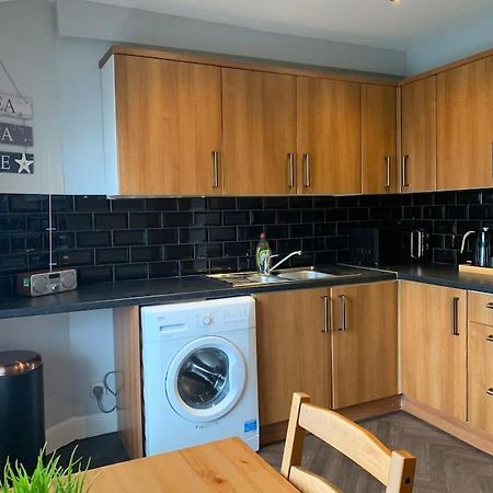 Fantastic Large 2 X Bedroom Flat, Free Parking Sale Exterior photo