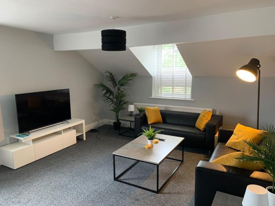 Fantastic Large 2 X Bedroom Flat, Free Parking Sale Exterior photo