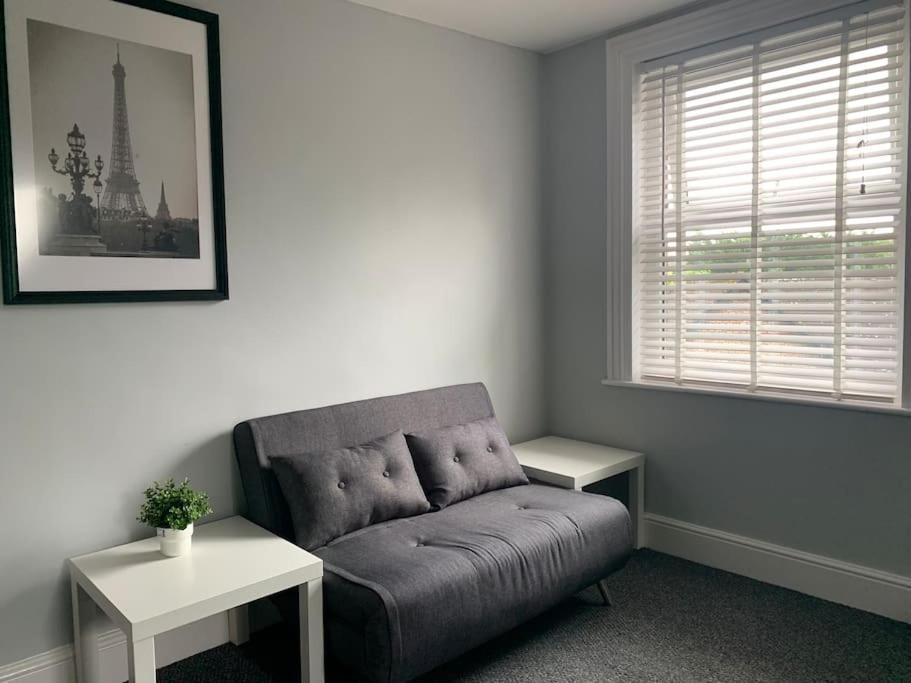 Fantastic Large 2 X Bedroom Flat, Free Parking Sale Exterior photo